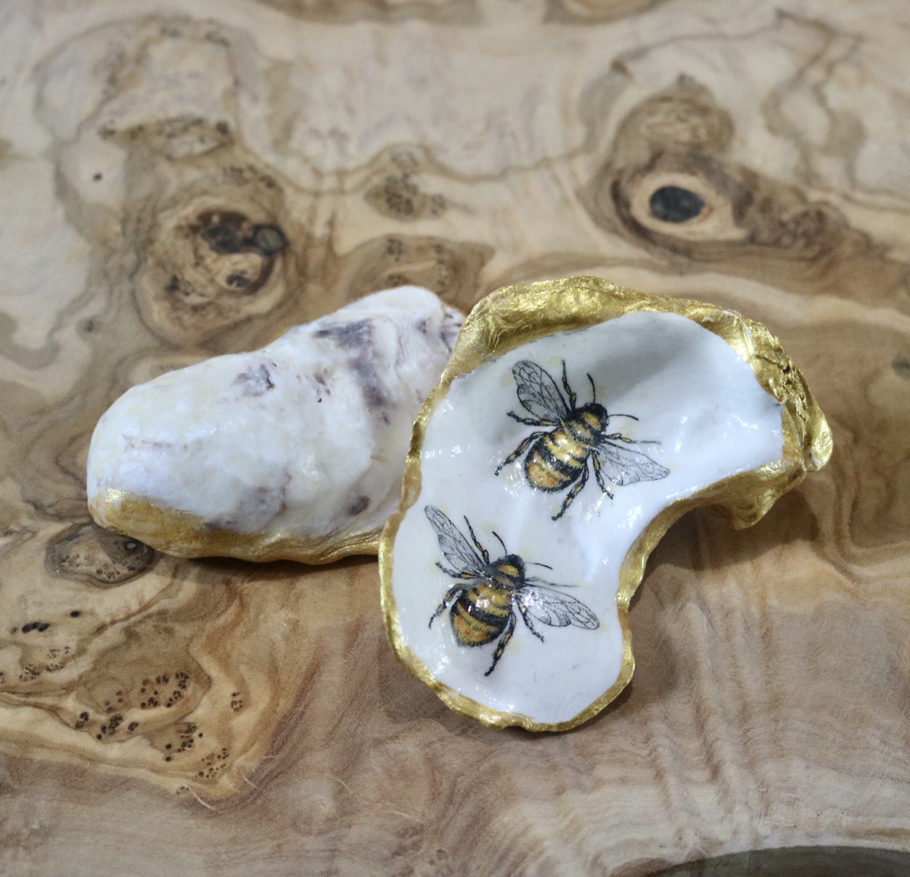 Bumble Bee Oyster Shell Trinket Dish
