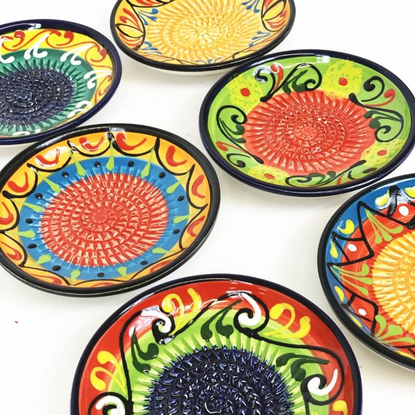 Classic Spanish Garlic Rasp Ceramic Grater Plate - Image 3