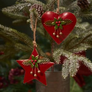 Hanging Christmas Metal Star or Heart with Holly