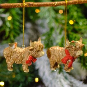 Set of 2 Christmas Highland Cow Hanging Decoration